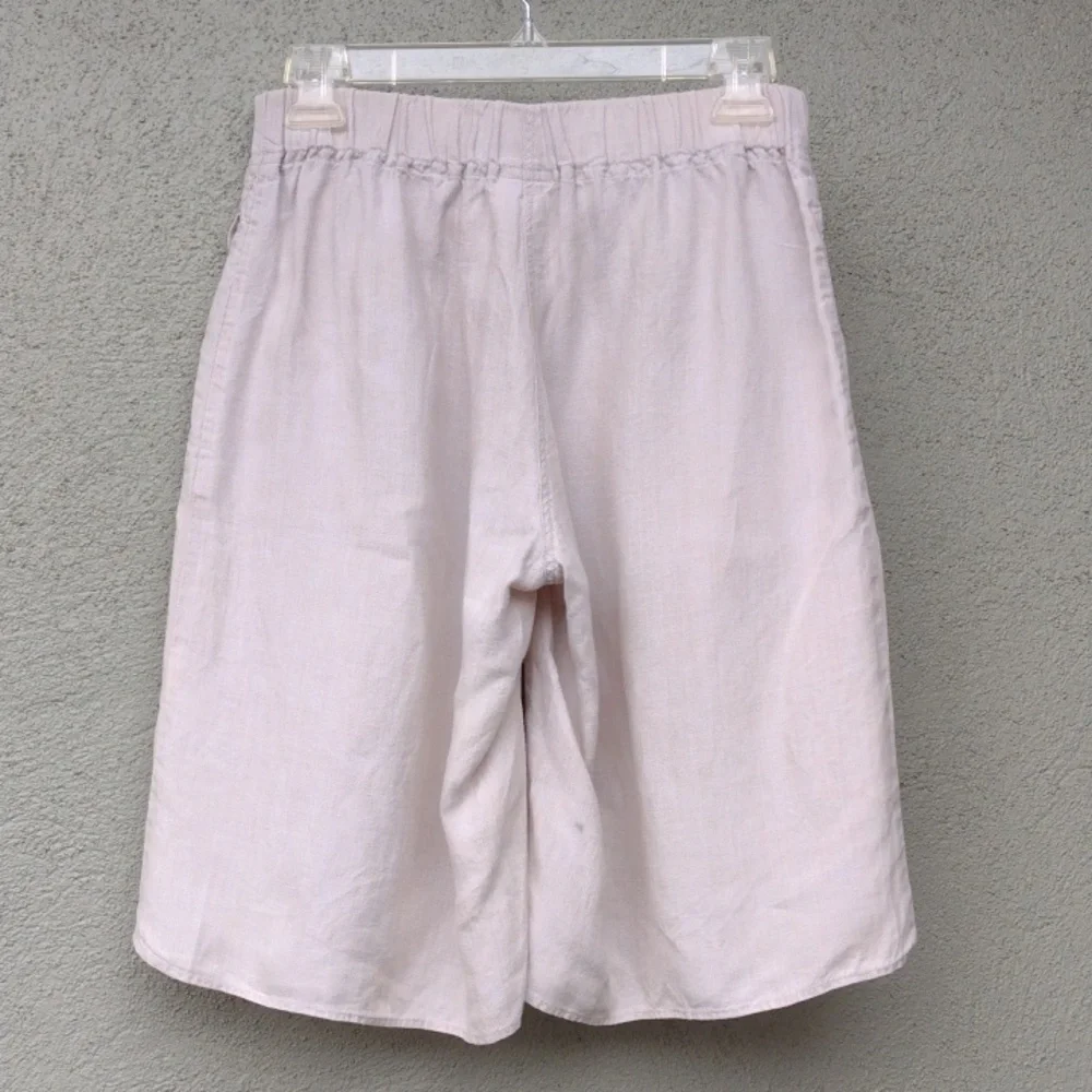 Poetry Cream Linen Shorts 2 - Picture 2 of 8